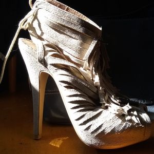 Colin Stuart fringed peek toe hi heel7